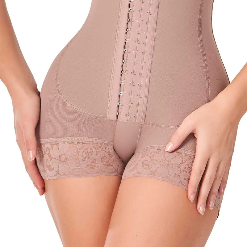 Faja Postoperatoria Short Ann Chery 5166 Compresión Media Color Cocoa Talla G/36